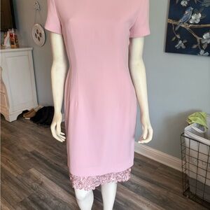Maggy London Elegant Blush colored Lace Trim Dress sz6